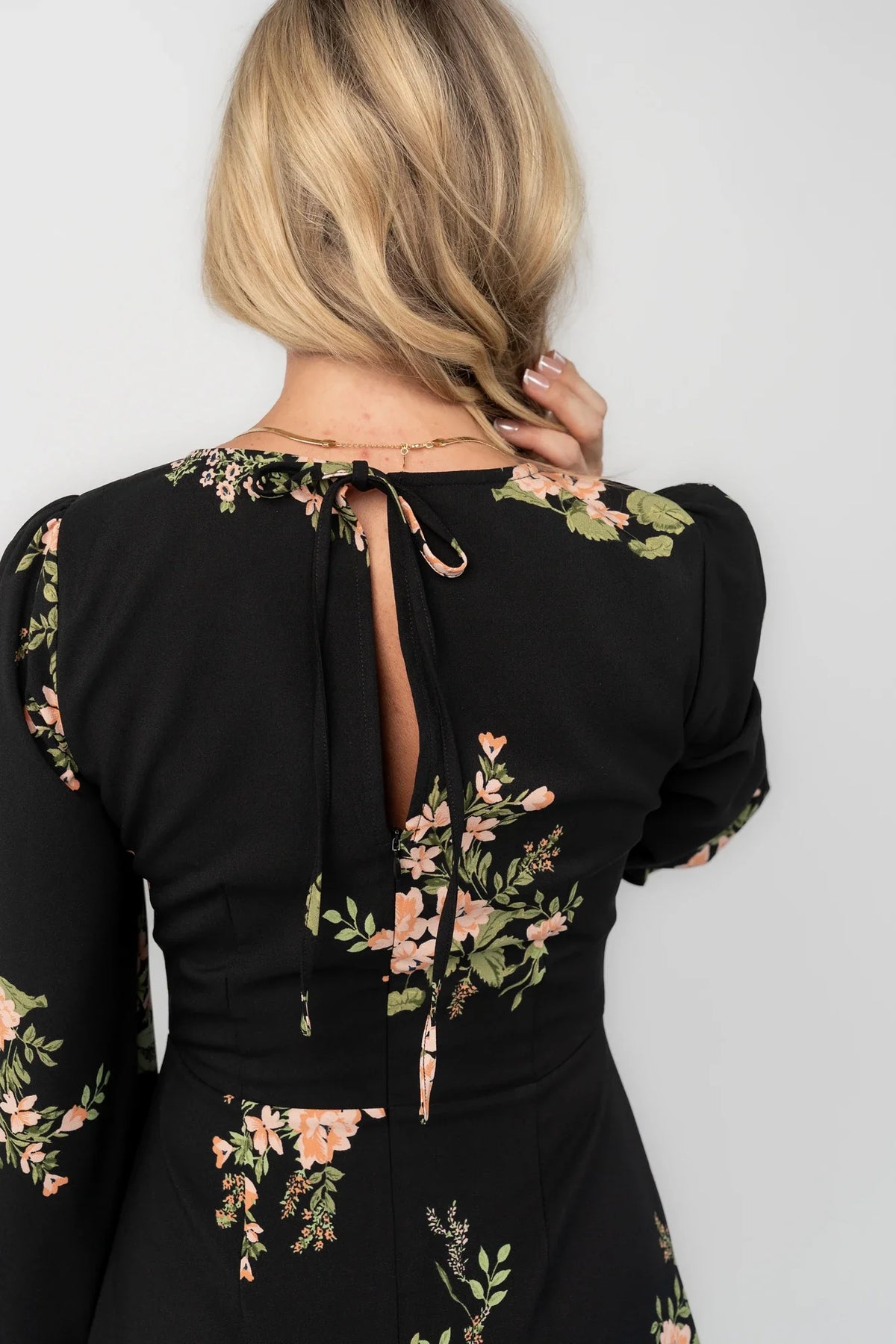 Tylene Short Dress | Black Floral