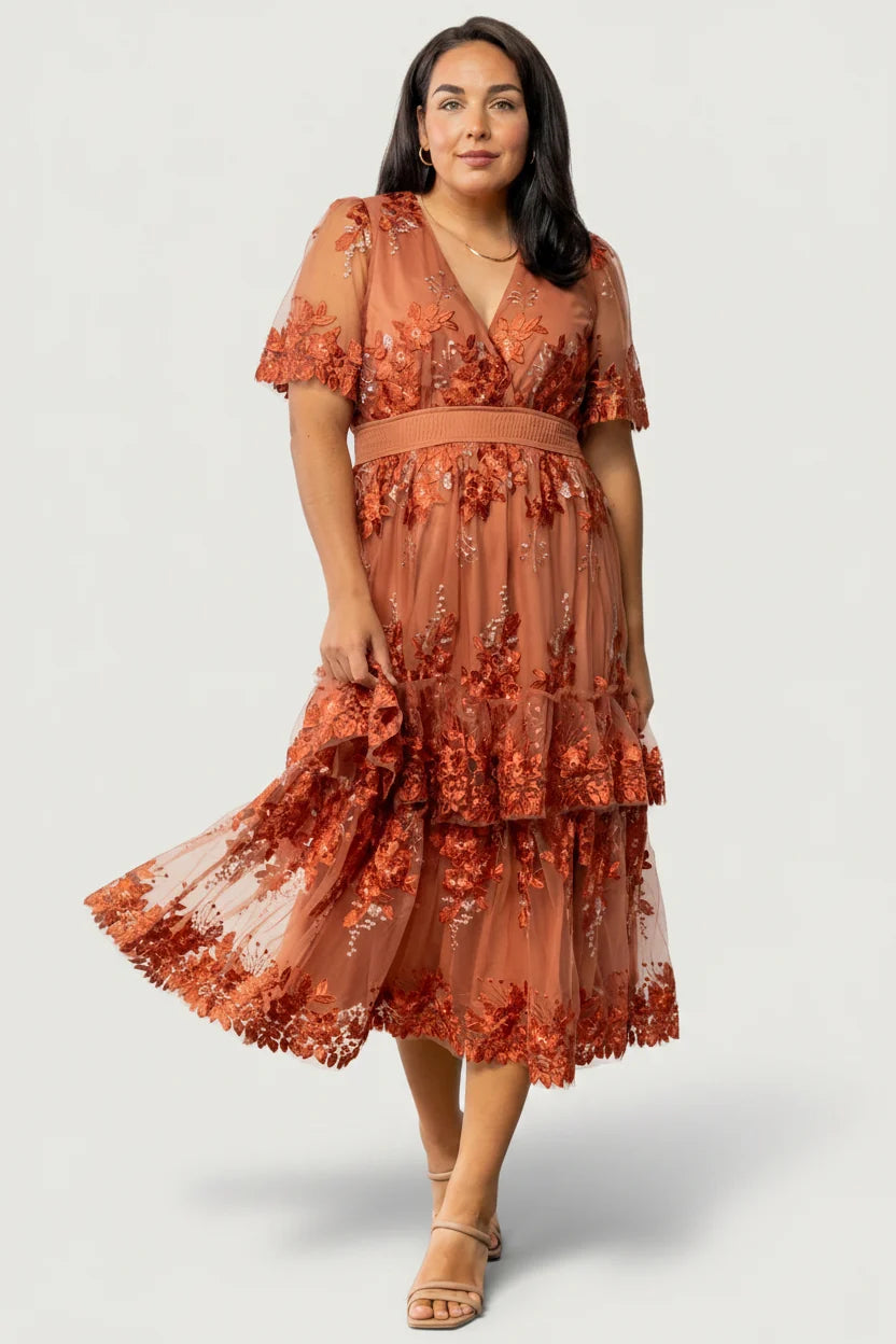 Lotte Embroidered Midi Dress | Rust