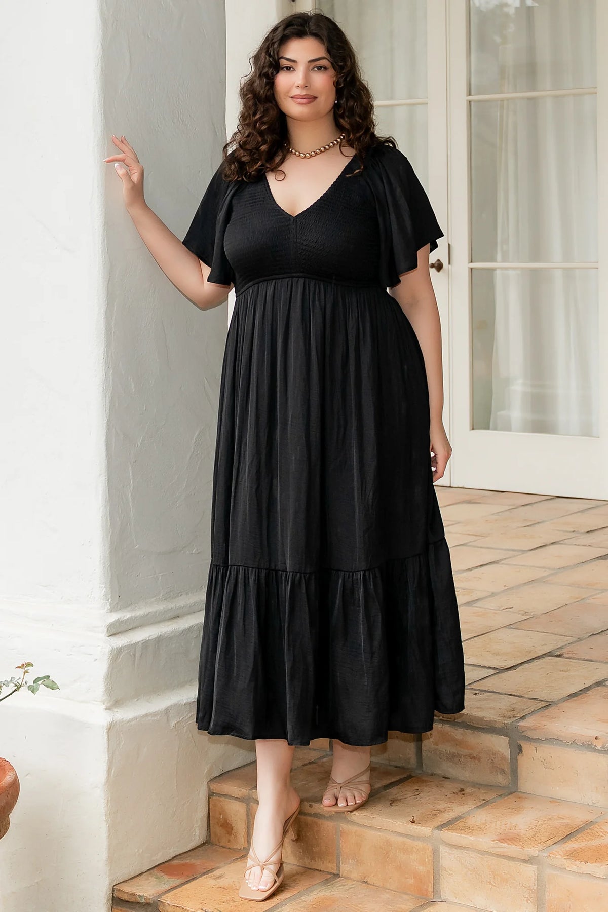 Lovell Smocked Midi Dress | Black